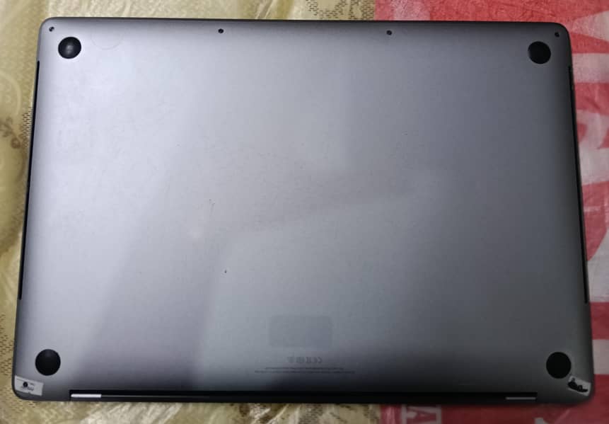 Macbook 19 pro 3