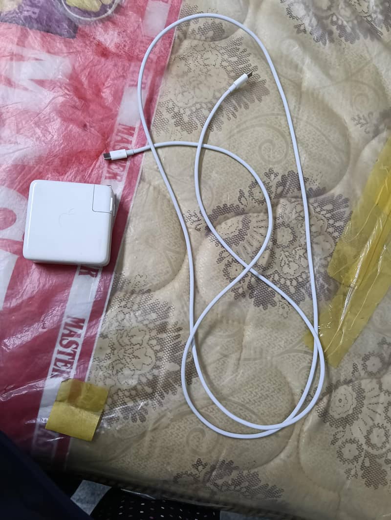 Macbook 19 pro 5