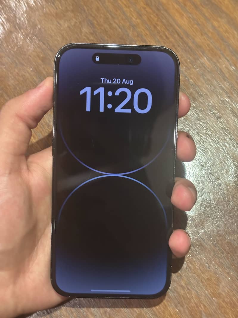 iPhone 14 Pro 1