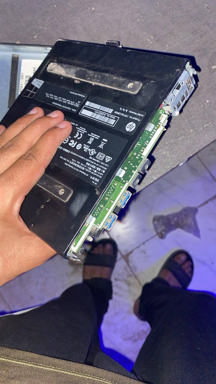 Hp Mini PC Amd 4