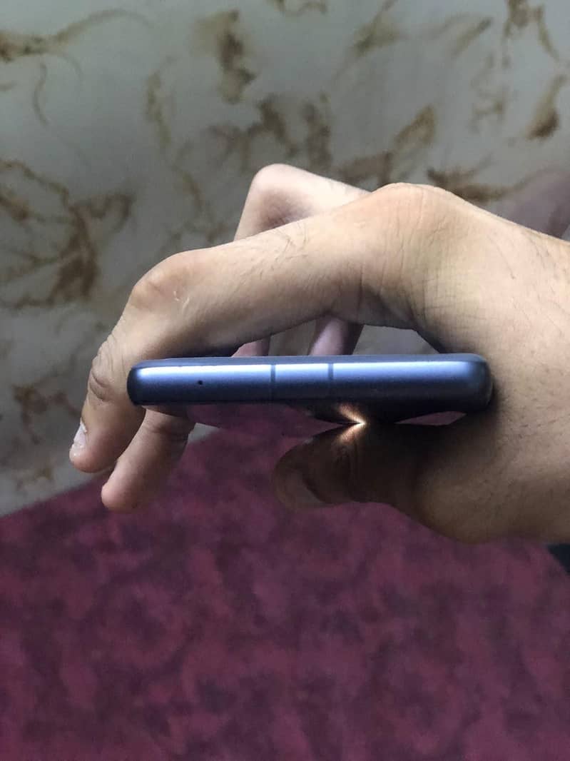 Google Pixel 7a 4