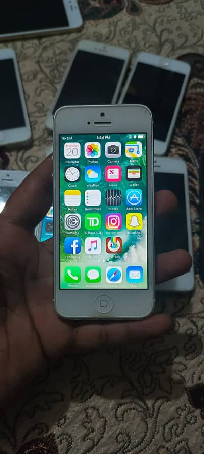 iPhone 5 non pta all original all ok in cheapest price limited stock