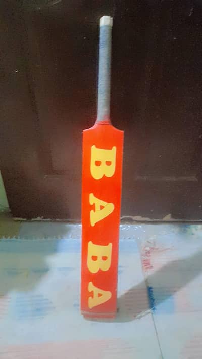 Cticket Bat hai All ok hai sirf Grip Change hogi Urgent Sale