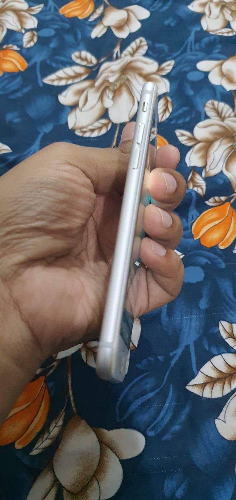 Apple iPhone 6 3