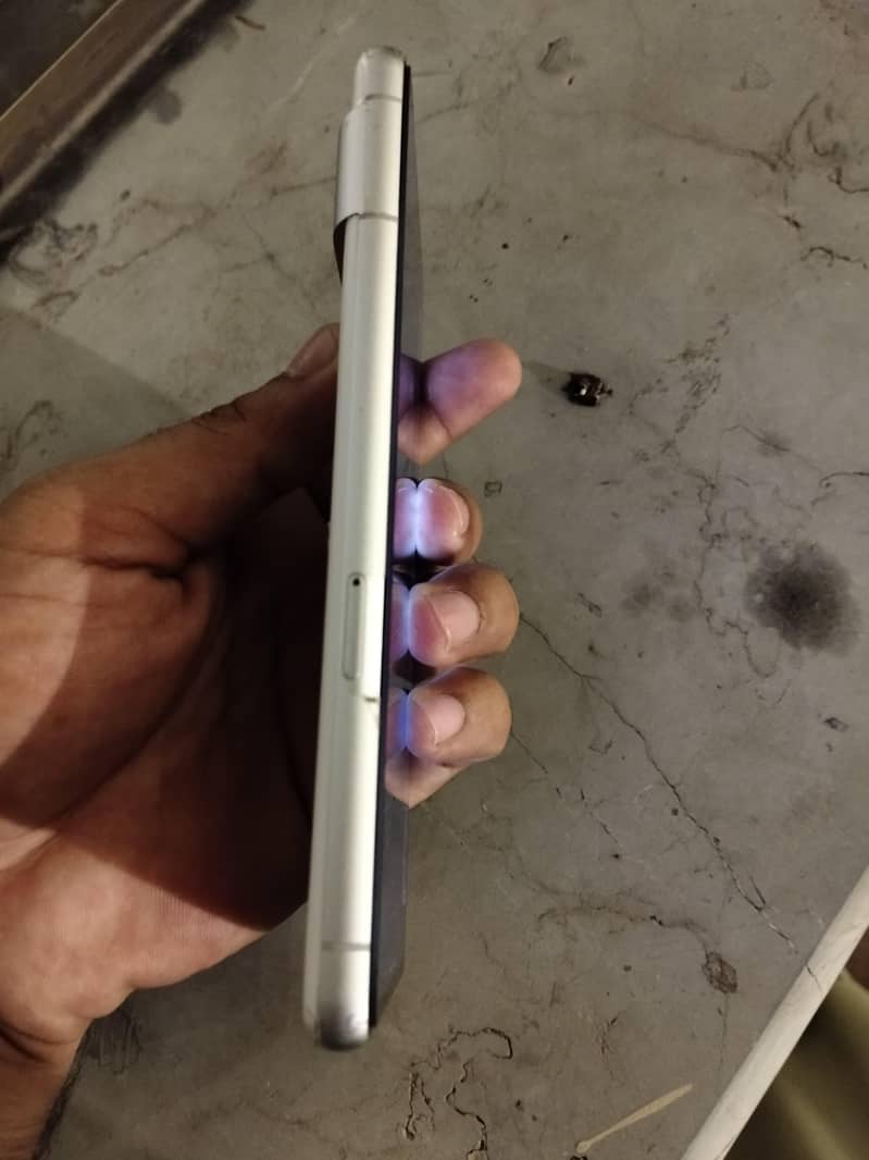 Google Pixel 7 3
