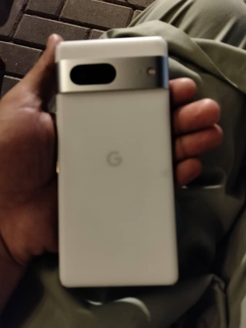 Google Pixel 7 5
