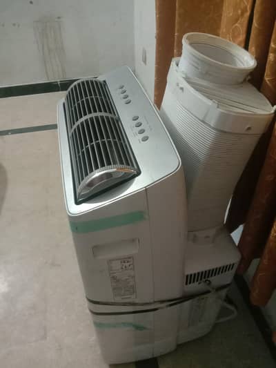 portable Inverter Ac 1.2. 5 ton Midea company