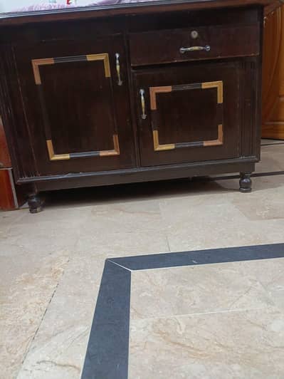 iron stand wooden