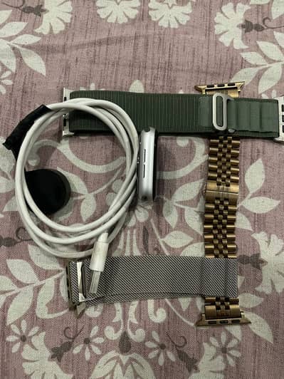 Apple watch series 6 display 44mm battery power 84%