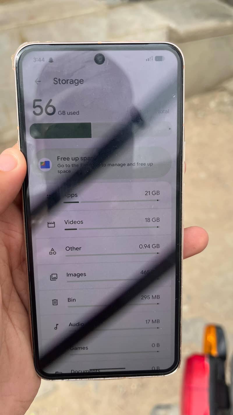 Google Pixel 8 3