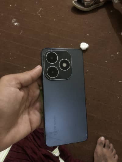 Tecno Spark 20 8+8/256gb