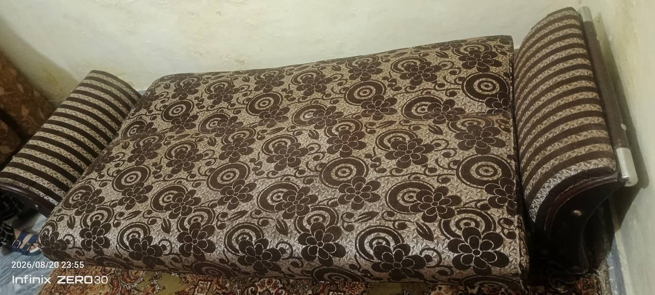 Sofa cumbed 5
