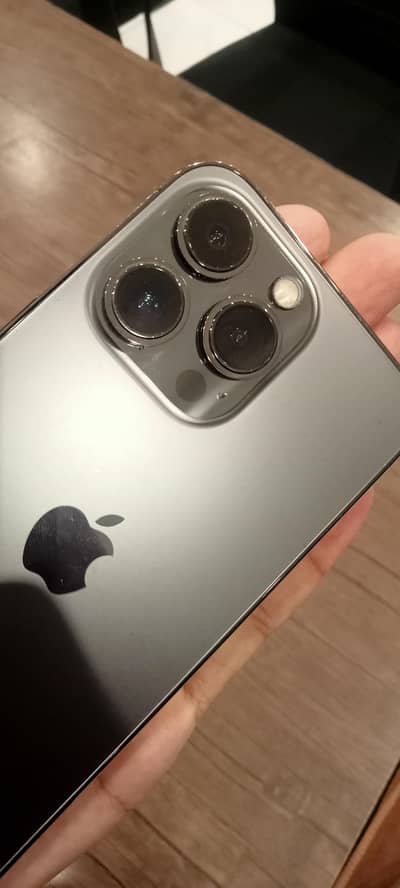 Apple iPhone 13 Pro
