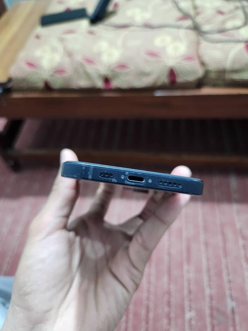 Apple iPhone 12 3