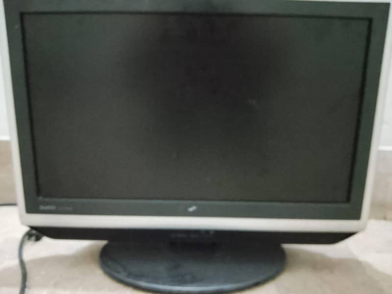 LCD TV 2