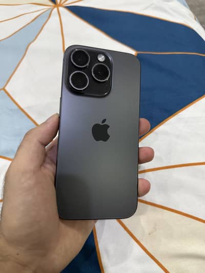 Apple iPhone 15 Pro 256gb Black titanium