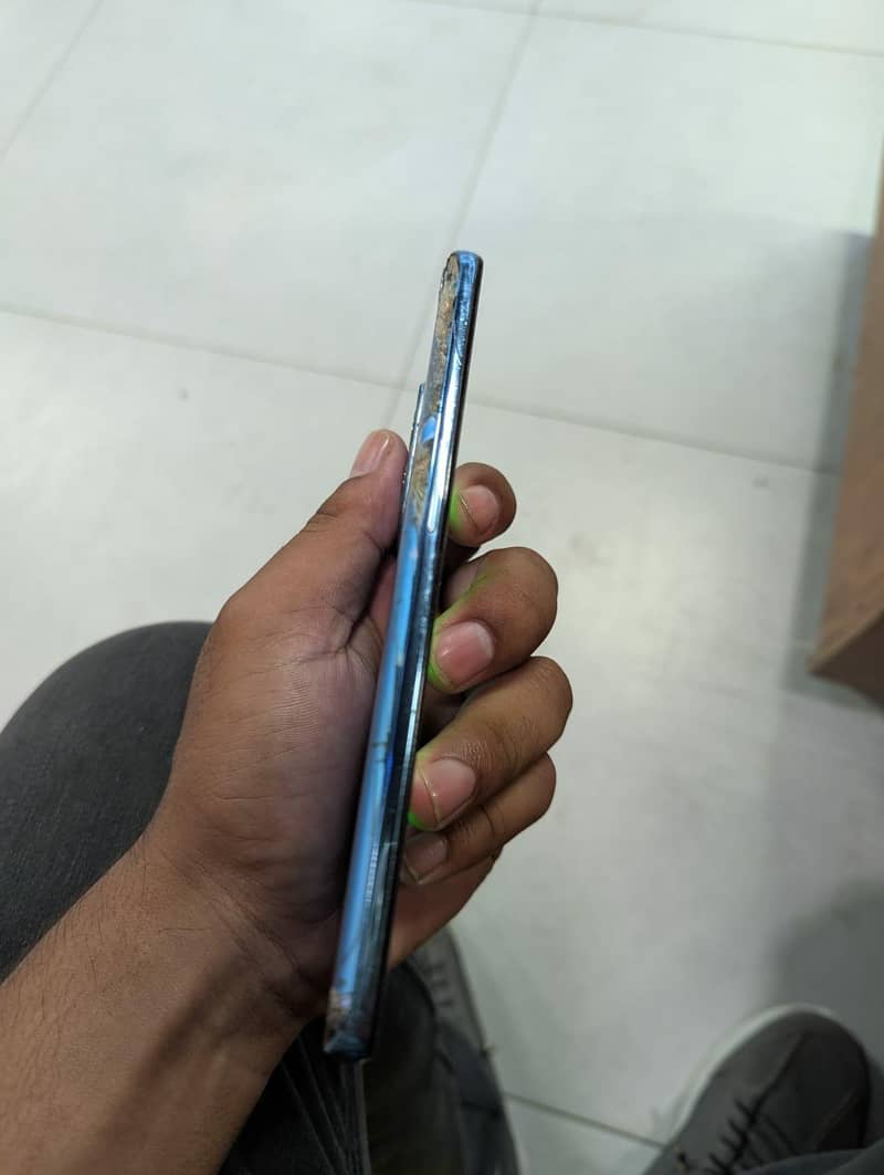 One Plus 9 4
