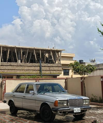 Mercedes E Class 1982 w123