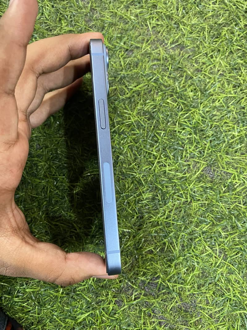 Apple iPhone 14 2