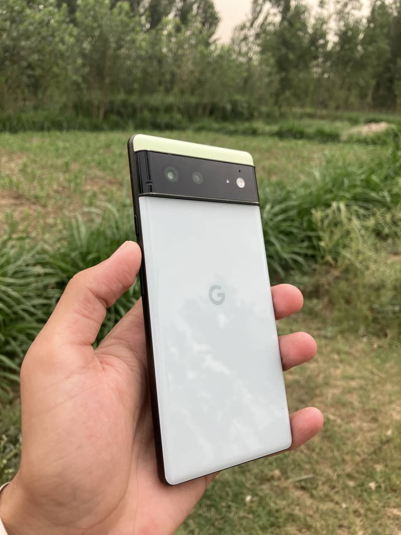 Google Pixel 6 0