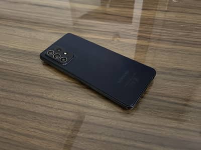 Samsung Mobile A52 8 GB Ram 128 GB Rom official Approved