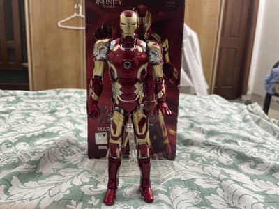 Iron man action figure special addition/ from Disney / less accessory