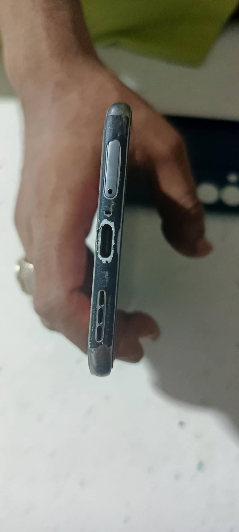 Tecno spark 40 pro plus Model 6