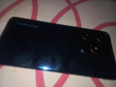 4 GB   128GB