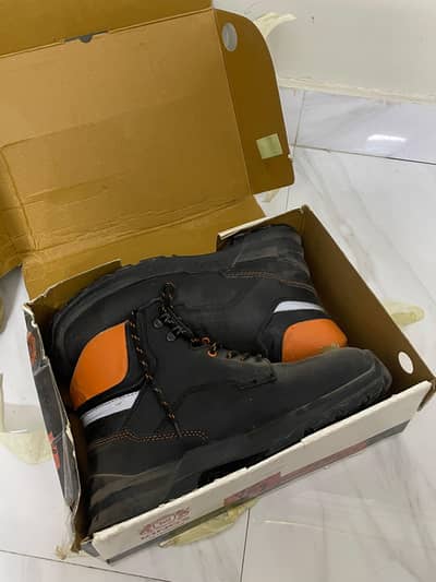 KING HIKING SHOES BEST FOR HIKING