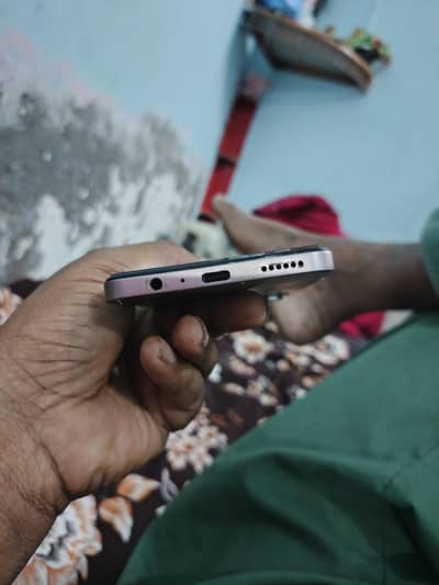 spark 8 new plus