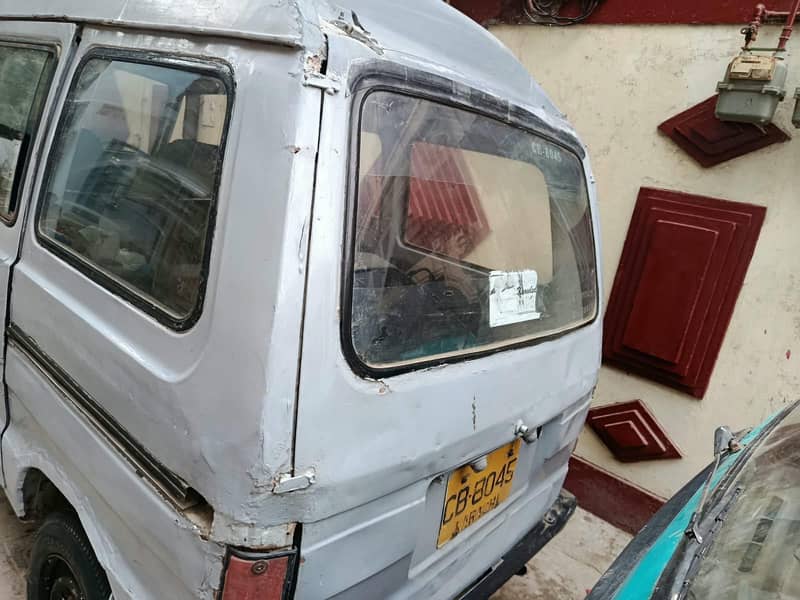 Suzuki bolan 4