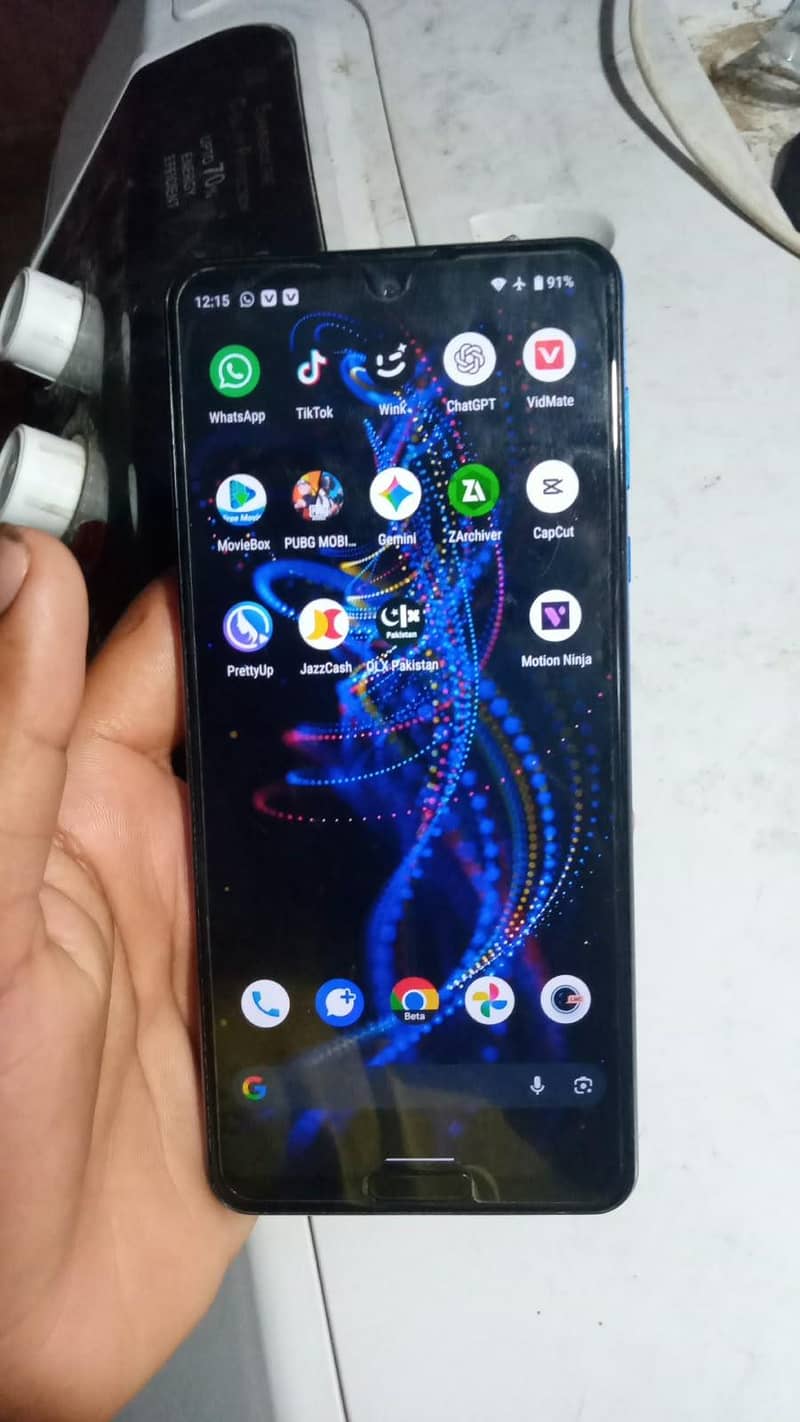 Sharp Aquos R5G 4
