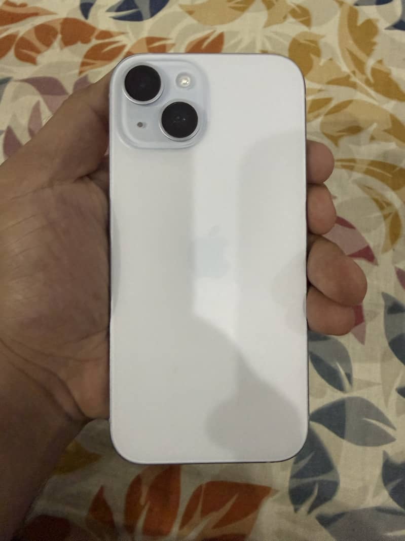 Apple iPhone 15 1