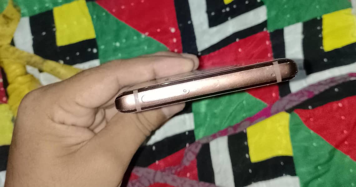 Samsung Mobile Note 9 5
