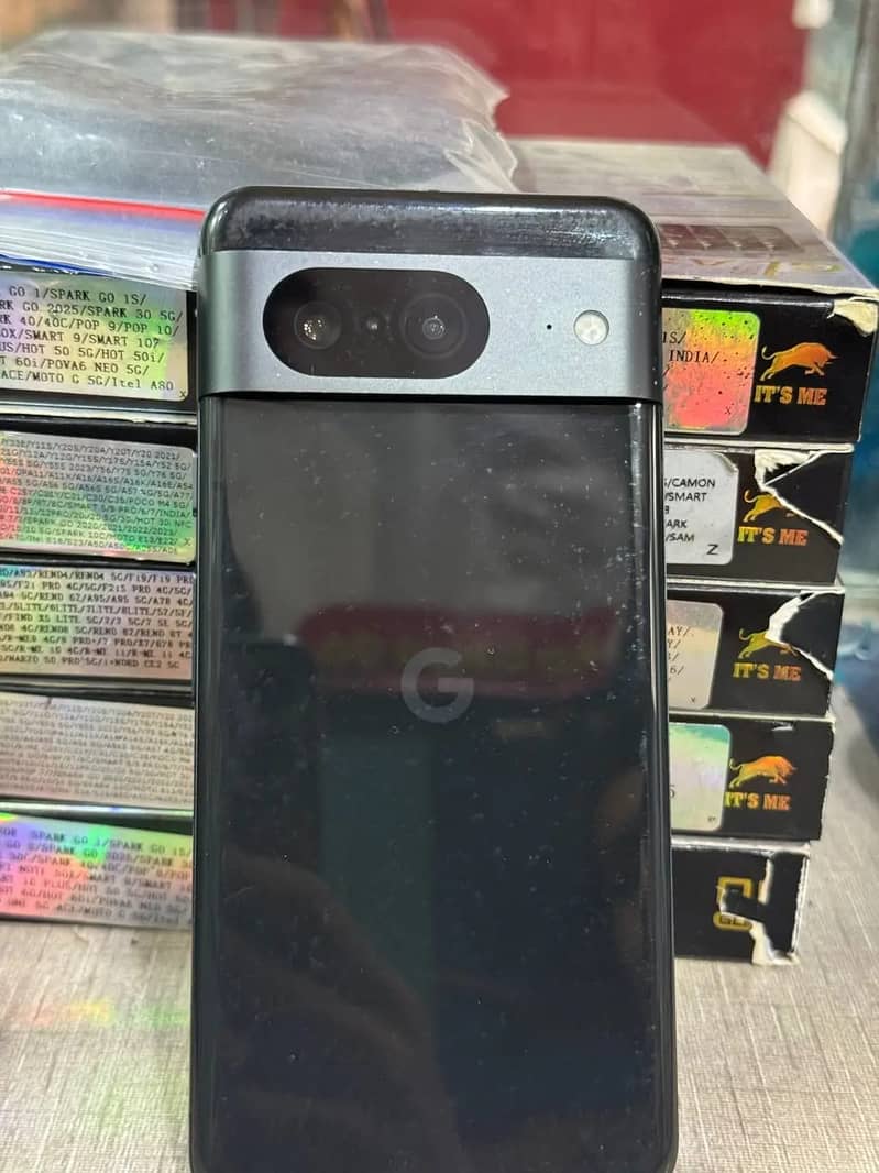 Google Pixel 8 4