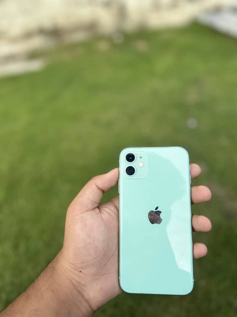 Apple iPhone 11 10