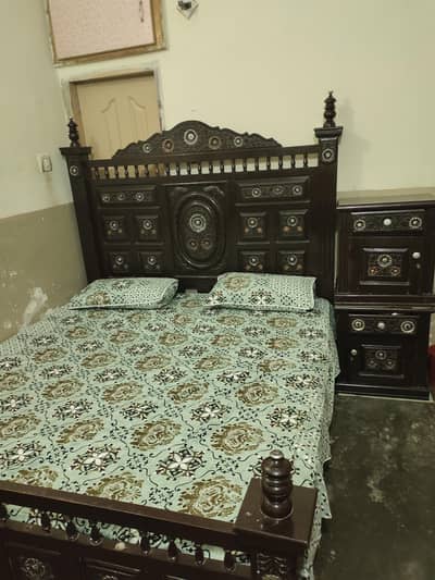 bed side table