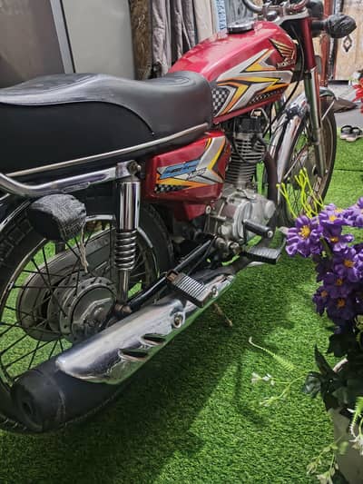 United 125 Vip best bike petrol average 45 50 vip garentee full speed