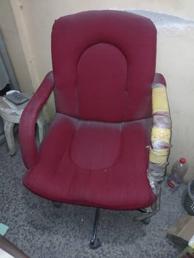 office chairs & Table