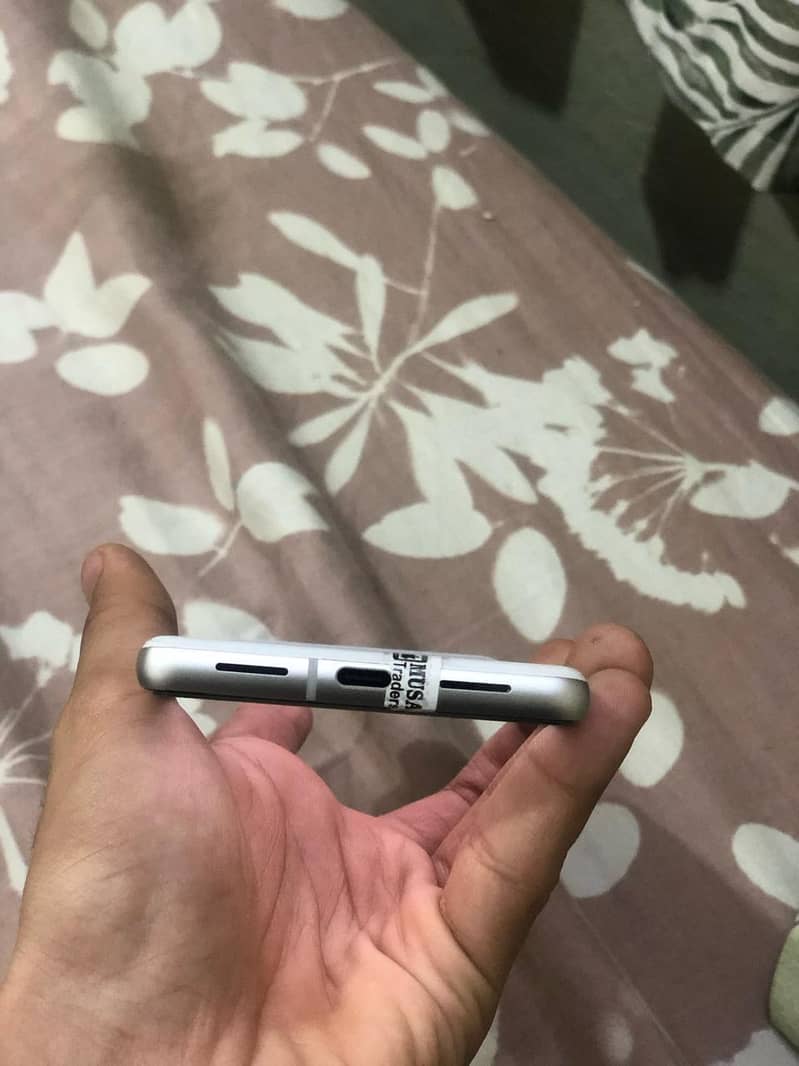 Google pixel 7 1