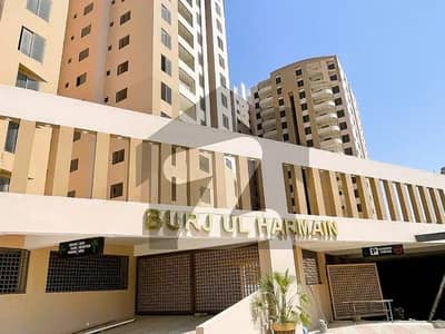 Unoccupied Flat Of 1700 Square Feet Is Available For Sale In University Road