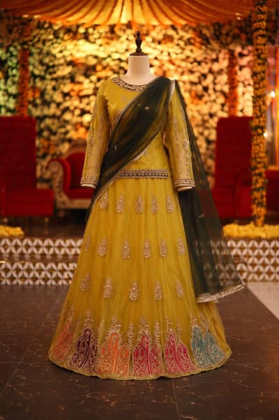 mhndi lehnga