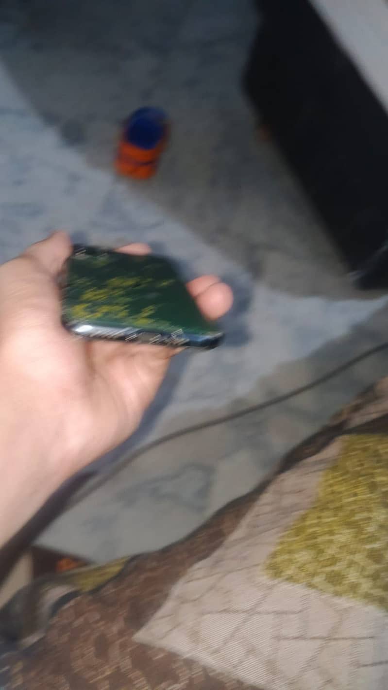 Apple iPhone 11 Pro 5