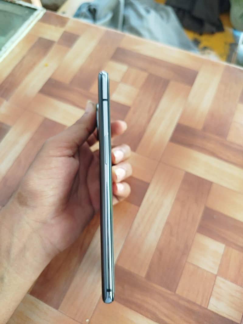 One Plus 7t 3