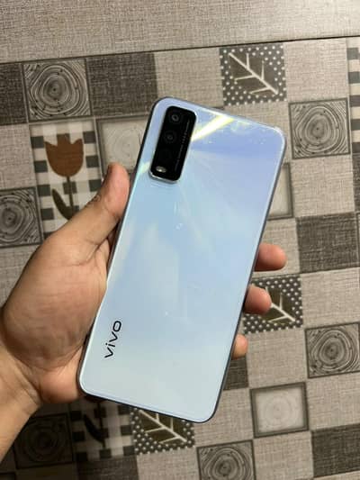 Vivo y20
