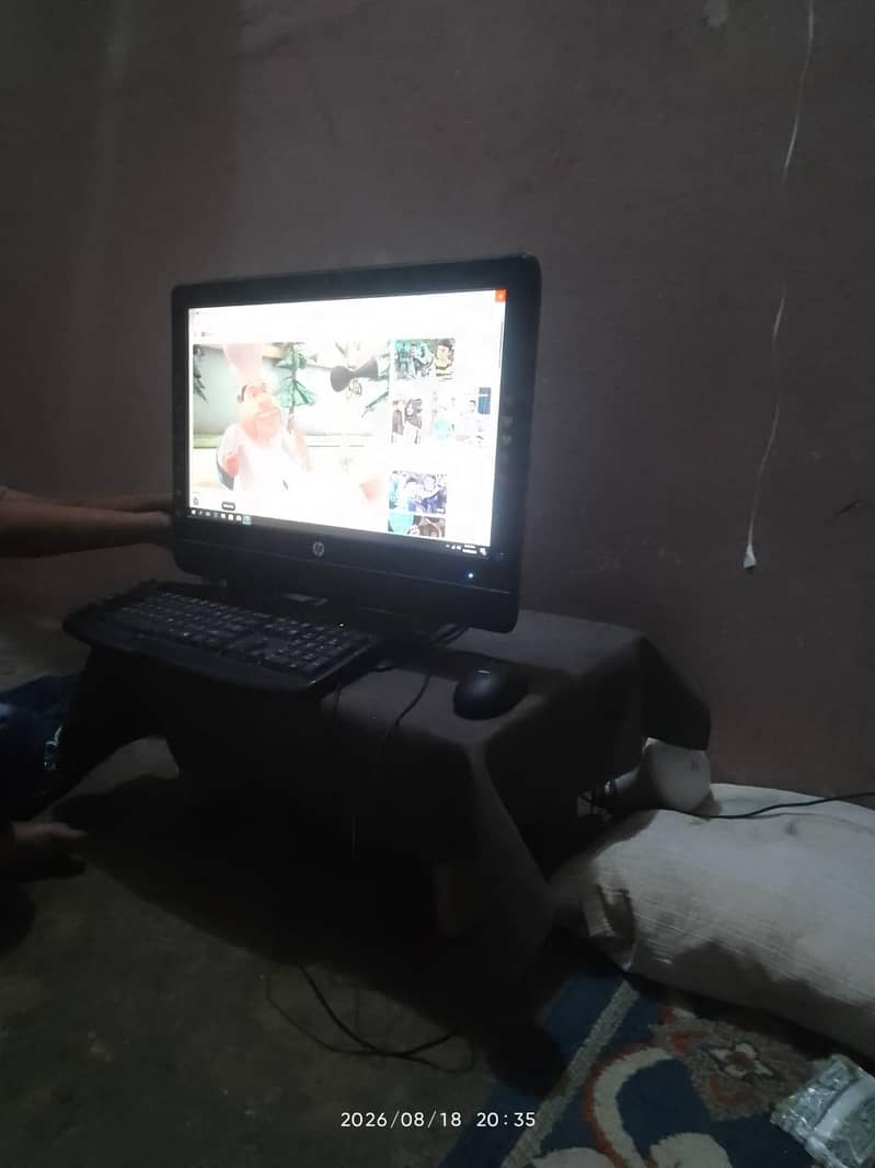 A wireless wifi computer 0