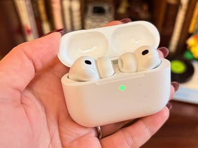 Airpods pro 3 Slightly Used 10/10