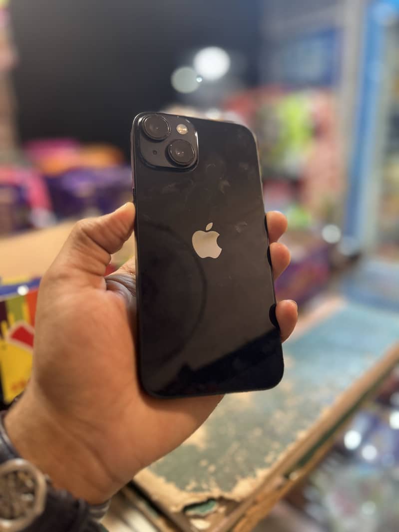 Apple iPhone 14 4
