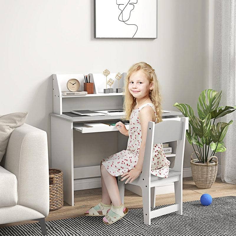 Kids study table 0