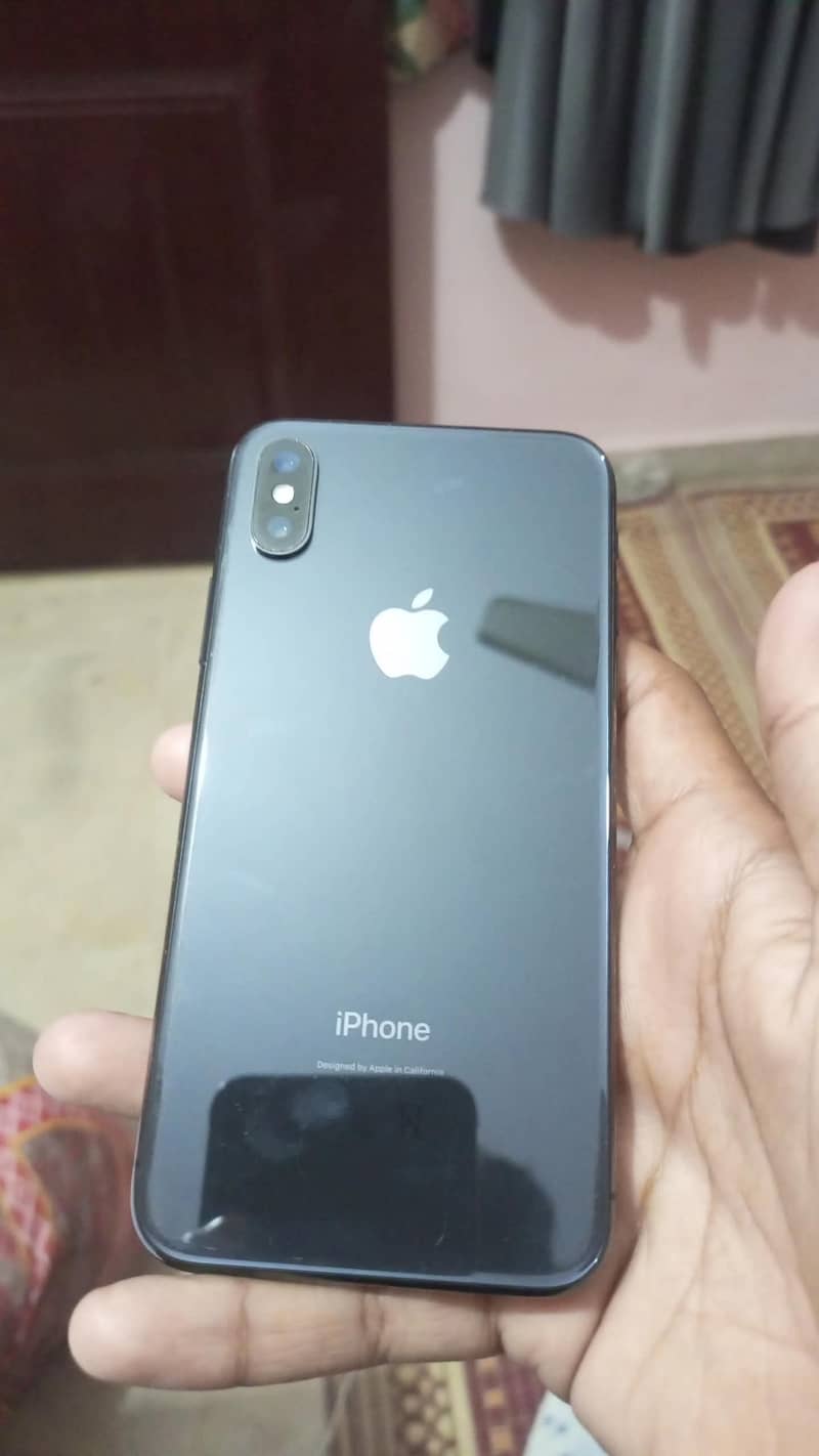 iPhone X 3